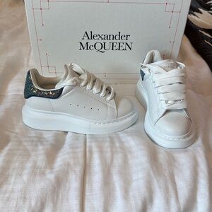 Alexander McQueen Kids Sneakers White with Sparkle Detail